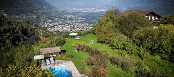 725C Apartment Haus Edith