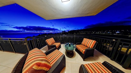 3br + 2br on the Same Floor - Sleeps 13! Amazing for Families