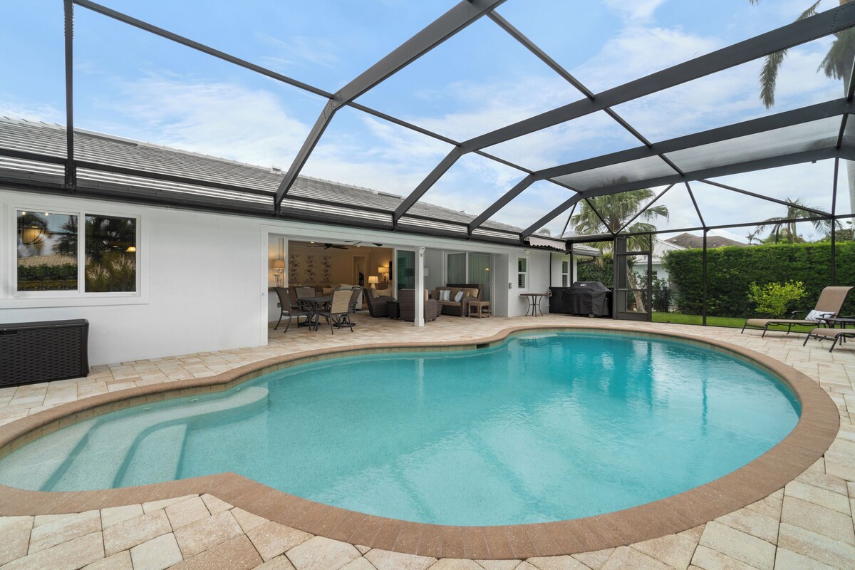 Photo 29 of Luxury 4-Bedroom Moorings Residence | Private Pool