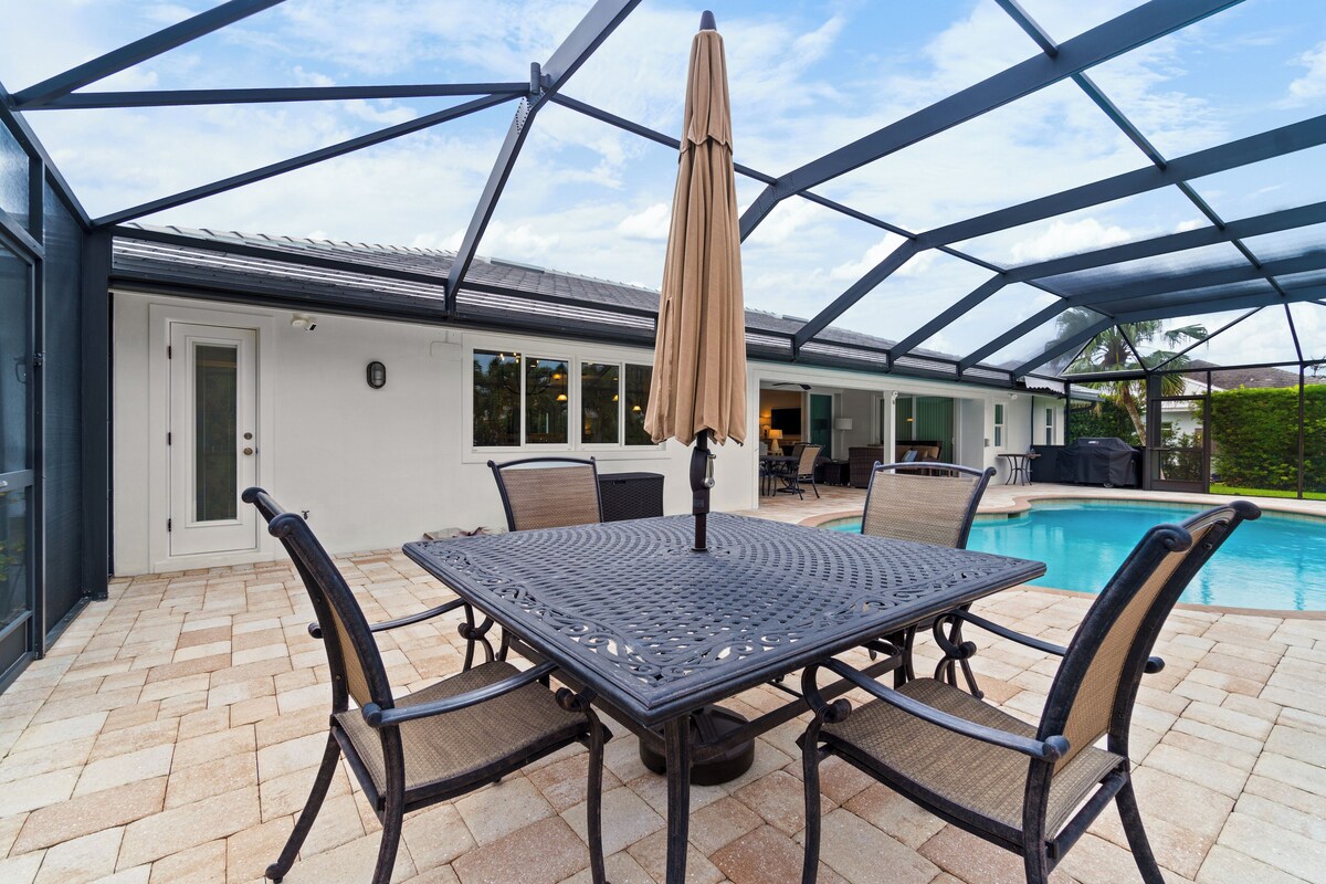 Photo 31 of Luxury 4-Bedroom Moorings Residence | Private Pool