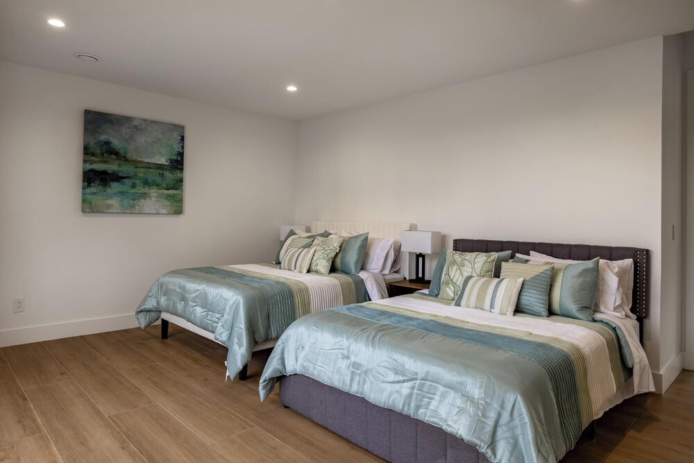 Eco-Friendly All locations Luxury Real Estate - Eco-Friendly Homes for Sale - Eco Conscious Luxury Condos