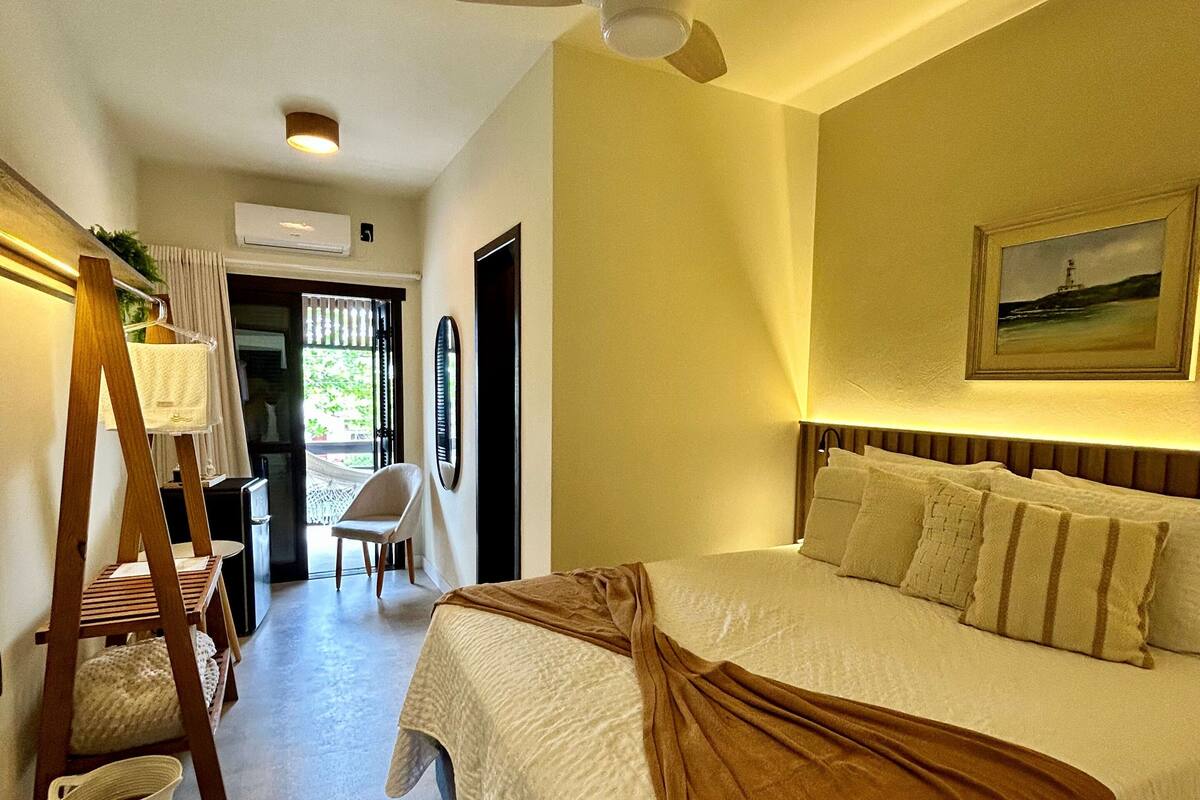 Suite, Balcony | 1 bedroom, free WiFi