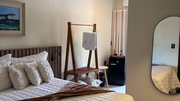 Quarto luxo, sacada | Wi-Fi de cortesia