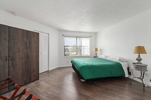 2 Schlafzimmer, WLAN, Bettwäsche