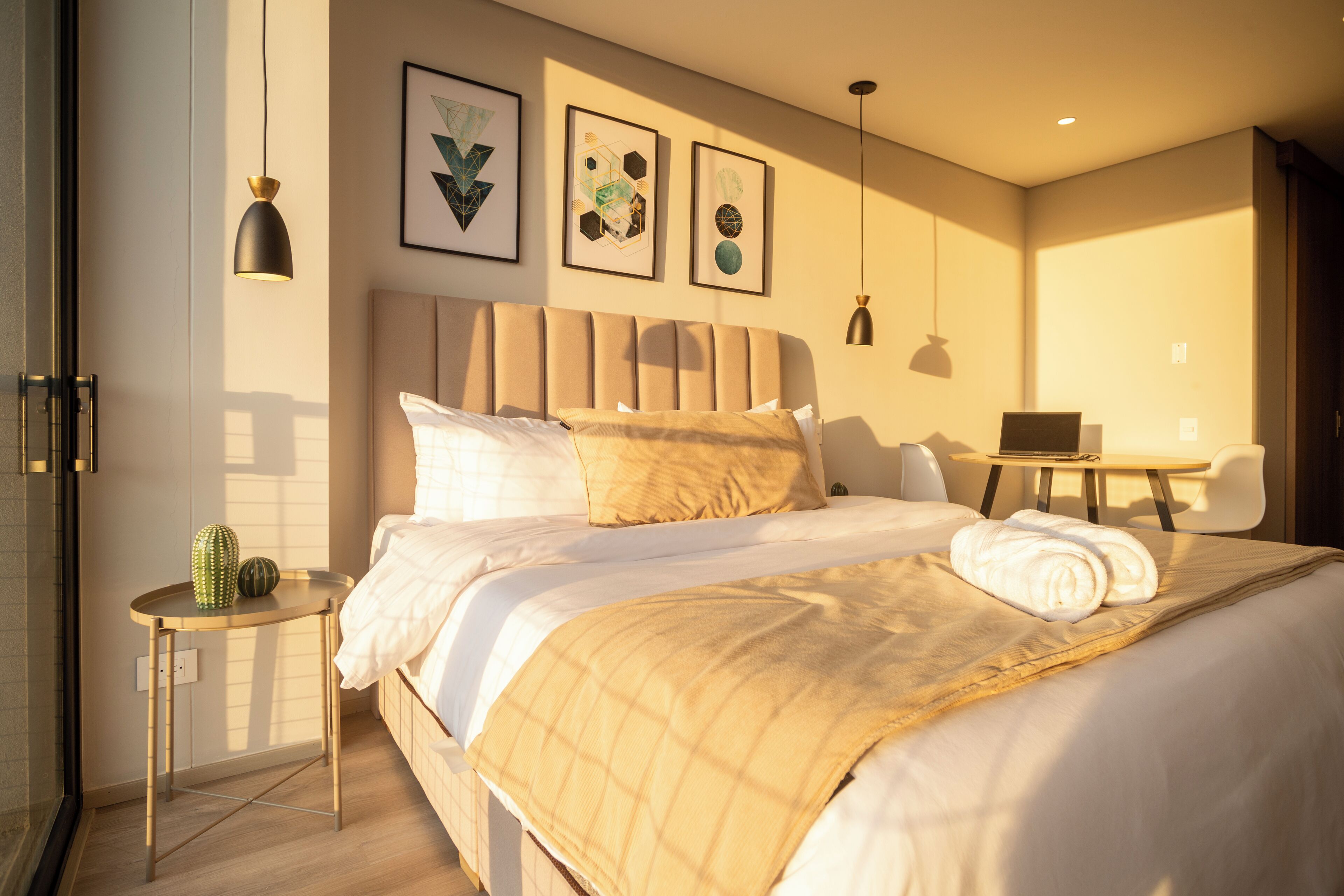 Loft | 1 slaapkamer, een kluis op de kamer, een strijkplank/strijkijzer