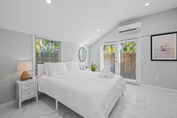 2 bedrooms, iron/ironing board, travel cot, free WiFi - Charming 2-bedroom house with WiFi and AC in welcoming Fort Lauderdale (Fort Lauderdale)