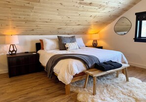 2 多间卧室、旅行婴儿床、免费 WiFi、床单