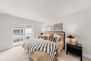 3 bedrooms, iron/ironing board, travel cot, free WiFi