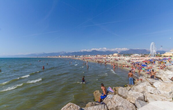 Beach - 2 bedroom stunning apartment in Terrinca (Terrinca)