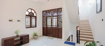 SithRu Villa The spacious villa with 6 bedrooms and 4 bathrooms