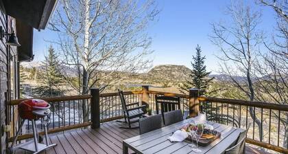 Written in the Stars-5 min to RMNP/HotTub/Gameroom