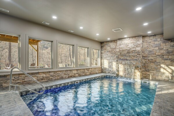 Piscine couverte, piscine chauffée