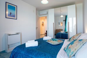 2 habitaciones, tabla de planchar con plancha y wifi gratis 