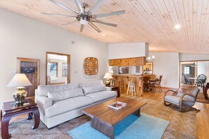 TV connectée, cheminée