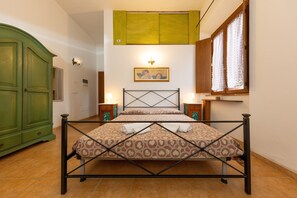 1 camera, Wi-Fi, lenzuola