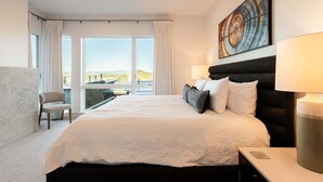 Room - Ski-in/ Ski-out - Enjoy Luxury Amenities, Private Hot Tub! Walk to the Canyon Village Area (Park City)