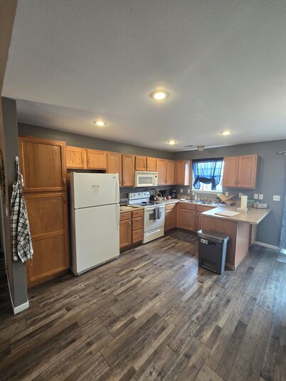 Blue Sage Inn-Pet Friendly home in Saint Robert, MO. Close to Fort Leonard Wood.