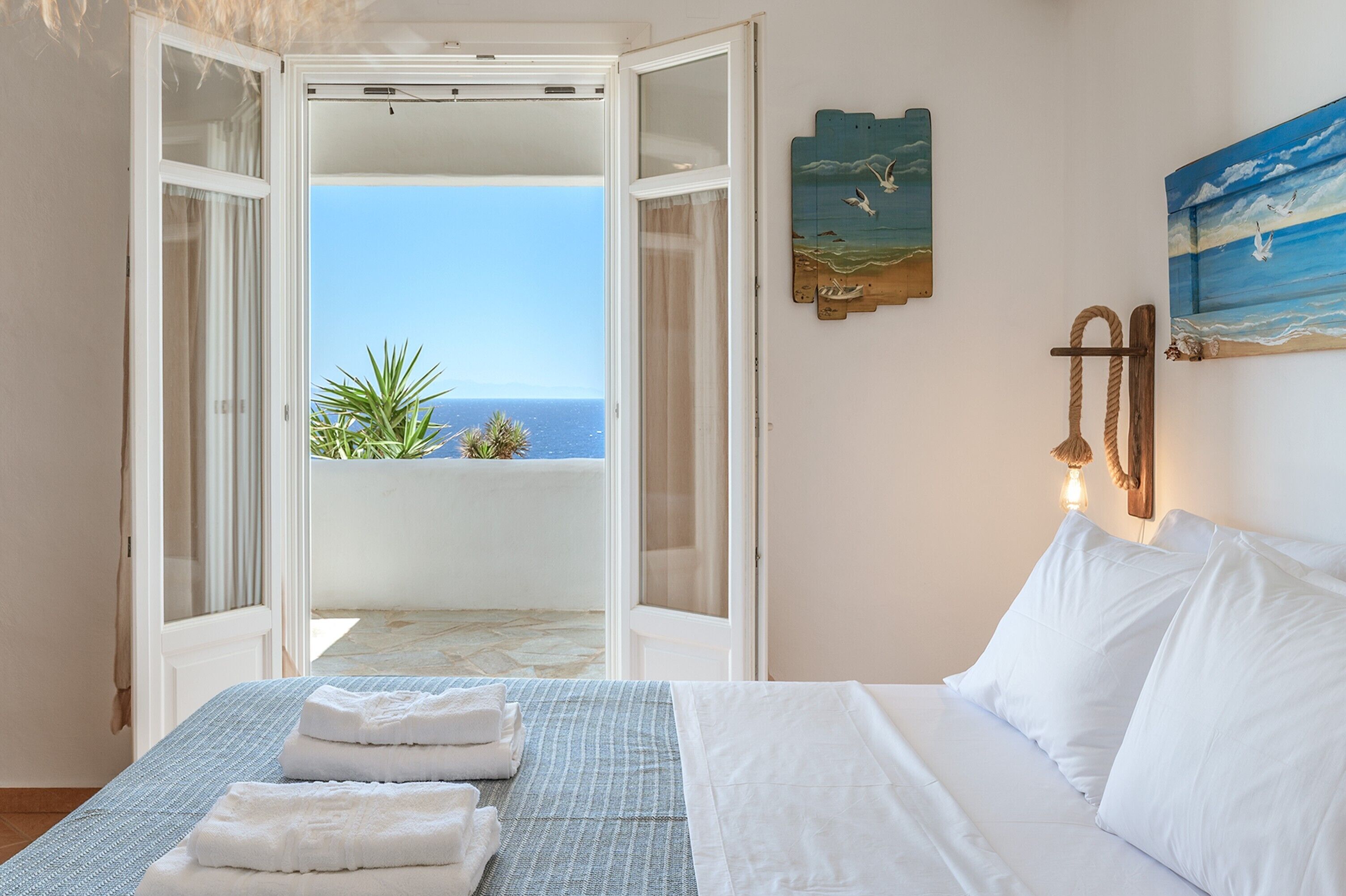 1 soverom, strykejern/-brett, wi-fi (inkludert) og sengetøy