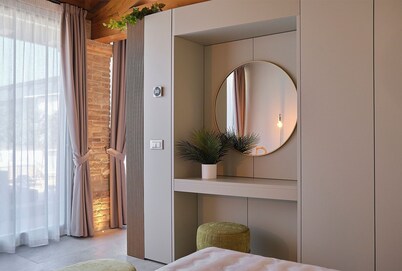 Apartment 'Ca' Marano Lagoon' with Shared Pool, Wi-Fi and Air Conditioning