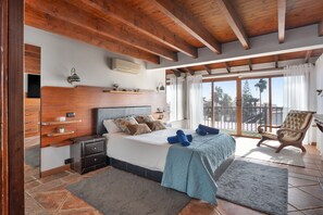 5 habitaciones, tabla de planchar con plancha y wifi gratis 