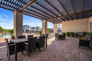 Outdoor dining - Elim Valley 4228, Smart Tv, Close to Sand Hollow Resevoir! (Hurricane)