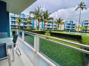 Property grounds - The ideal place in Los Corales, 5 minutes from everything, free parking and wifi.  (Punta Cana)