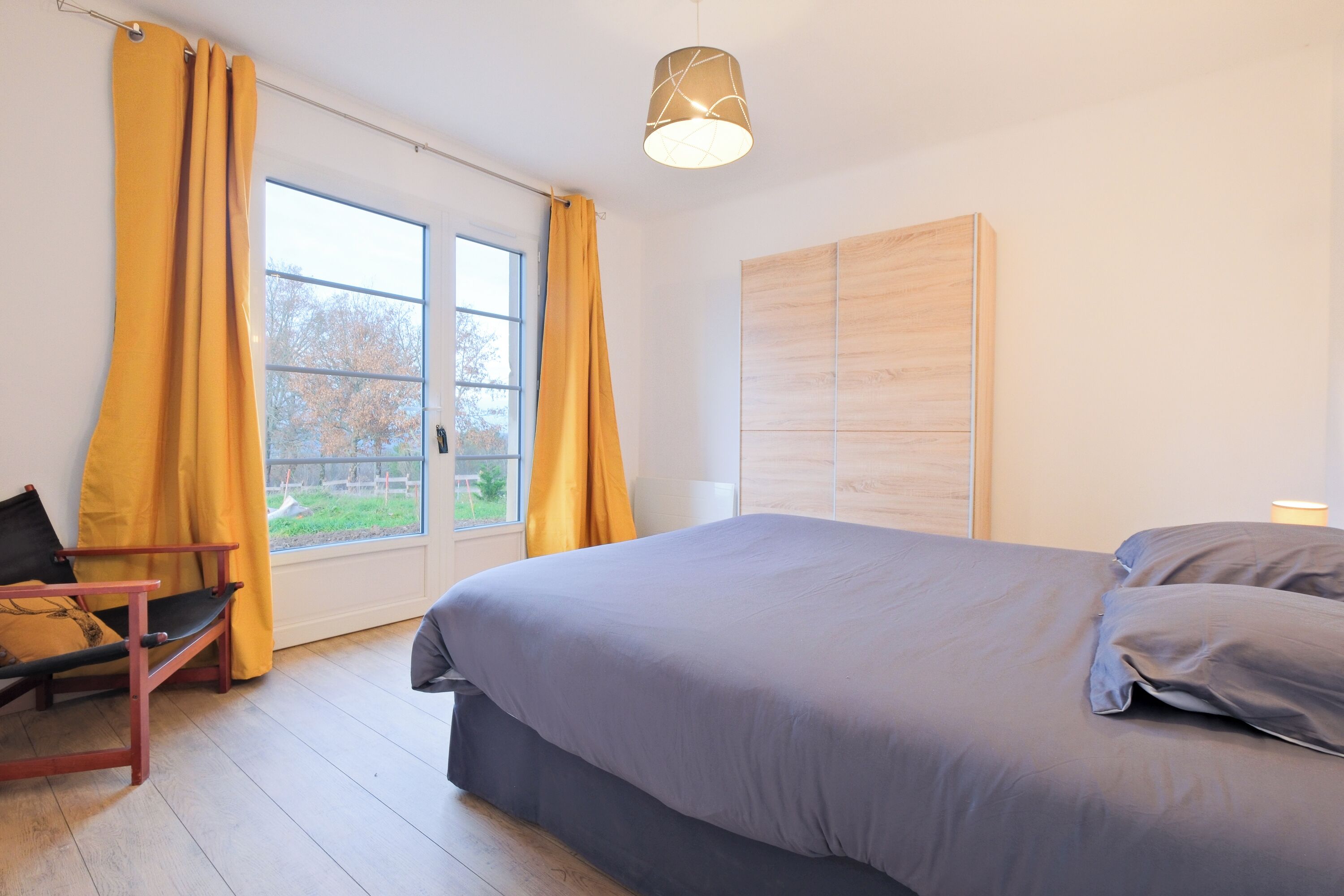 4 soverom, strykejern/-brett, wi-fi (inkludert) og sengetøy