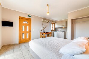 1 Schlafzimmer, Bügeleisen/Bügelbrett, kostenloses WLAN, Bettwäsche