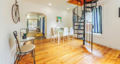 The Devonshire: Coastal comfort with firepit bikes, and kayak