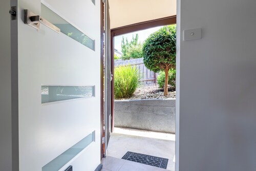 Cosy & Sweet: Near the City, WiFi & Parking