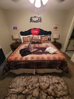 2 chambres, fer et planche à repasser, lit parapluie, Wi-Fi gratuit