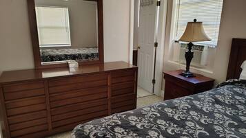 1 間睡房、熨斗/熨衫板、Wi-Fi、床單