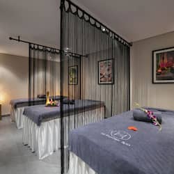 Couples treatment room(s), steam room, body treatments, aromatherapy