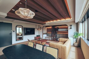 行政公寓 (Top Floor - Apartment Suite) | 羽絨被、客房內保險箱、遮光布/窗簾、隔音