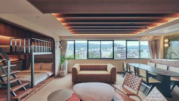 Top Floor - Apartment Suite | Down comforters, in-room safe, blackout drapes, soundproofing