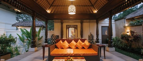 Télévision LCD de 30 pouces avec chaînes par câble