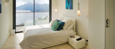 5 bedrooms, free WiFi