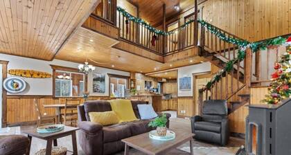 4 Belles Vues-Cozy retreat in the middle of the forest. Pet-Friendly!