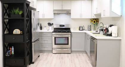 Cozy 3-Bedroom Basement Apartment. Family-friendly!