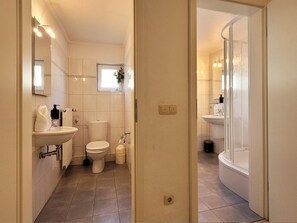 Nicht klassifiziertes Bild, 2 von 29, Schaltfläche