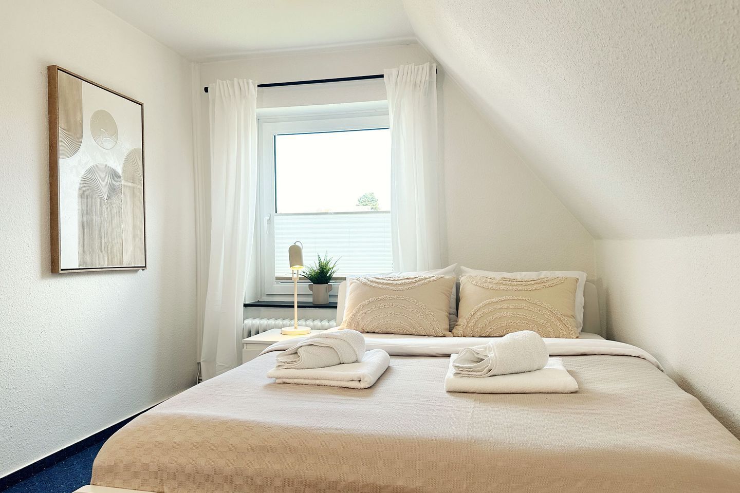 5 Schlafzimmer, Bügeleisen/Bügelbrett, WLAN