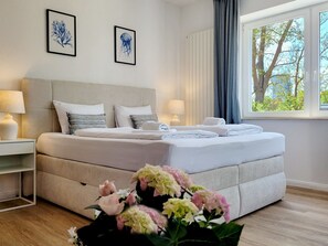 Luokittelematon kuva, 4 kautta 36, painike