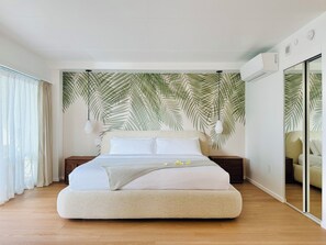 1 bedroom, iron/ironing board, WiFi, bed sheets - White Sand Beach Home (Car Available) (Honolulu)