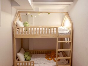 2 habitaciones, tabla de planchar con plancha y wifi