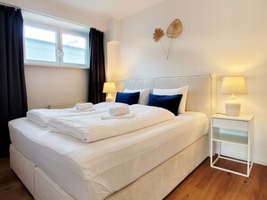 1 bedroom, iron/ironing board, WiFi