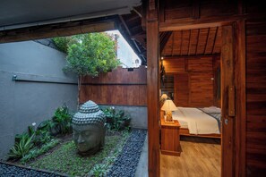 Luxury Villa, Patio, Garden View | 1 bedroom, desk, free WiFi, bed sheets - Pertiwi Uma Sari (Ubud)