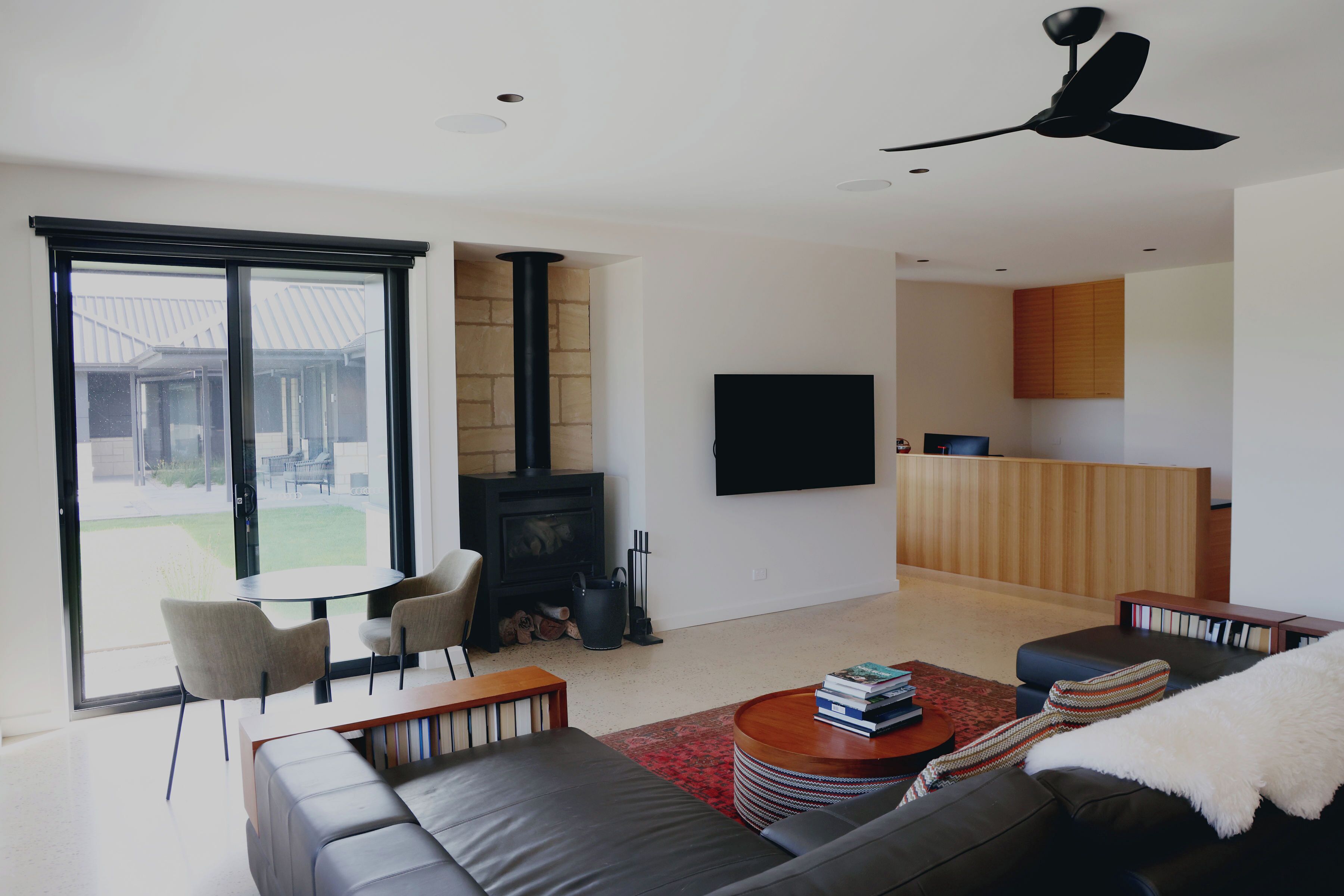 Suite ejecutiva, vista al parque | Minibar, insonorización, tabla de planchar con plancha y wifi gratis 
