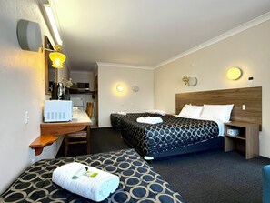 Family Room - Crown Motel Wellington  (Wellington)