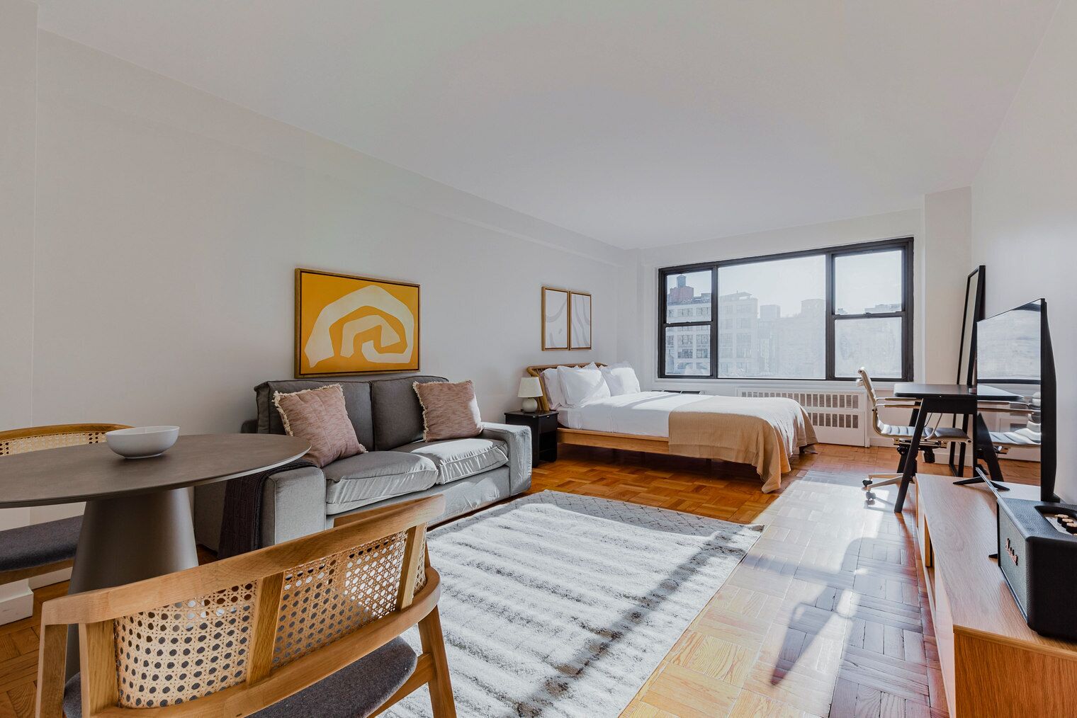 Bügeleisen/Bügelbrett, WLAN, Bettwäsche