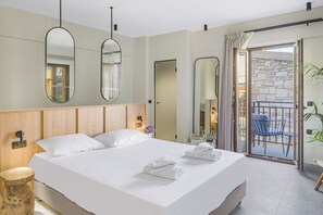 Deluxe Double Room, City View